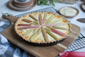 Rhabarber Tarte glutenfrei mit Mandelsplittern