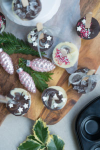 Geschenkidee: Schokolollies für Kakao