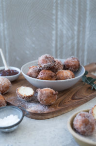 Passend zu Karneval - Quarkbällchen