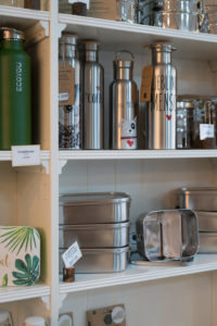 Brotboxen und Trinkflaschen