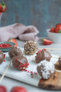 glutenfreie Cakepops aus Kuchenresten