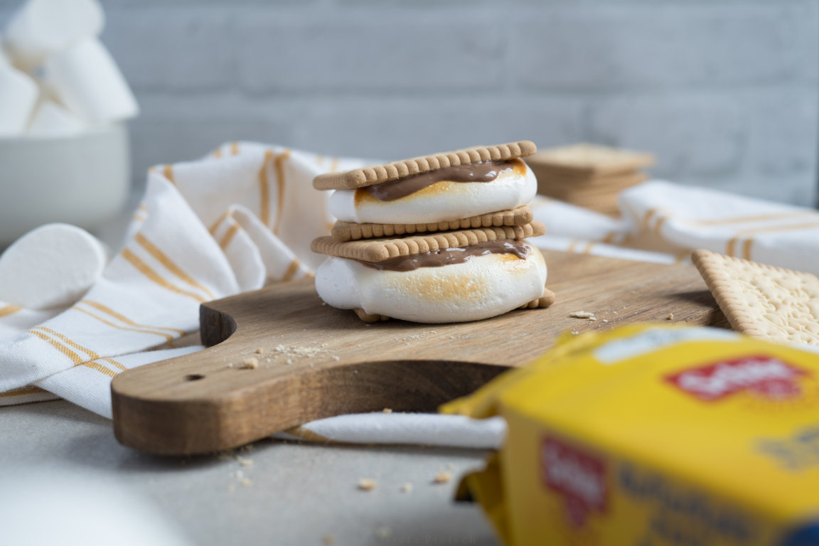 S'Mores mit geschmolzenem Marshmallow