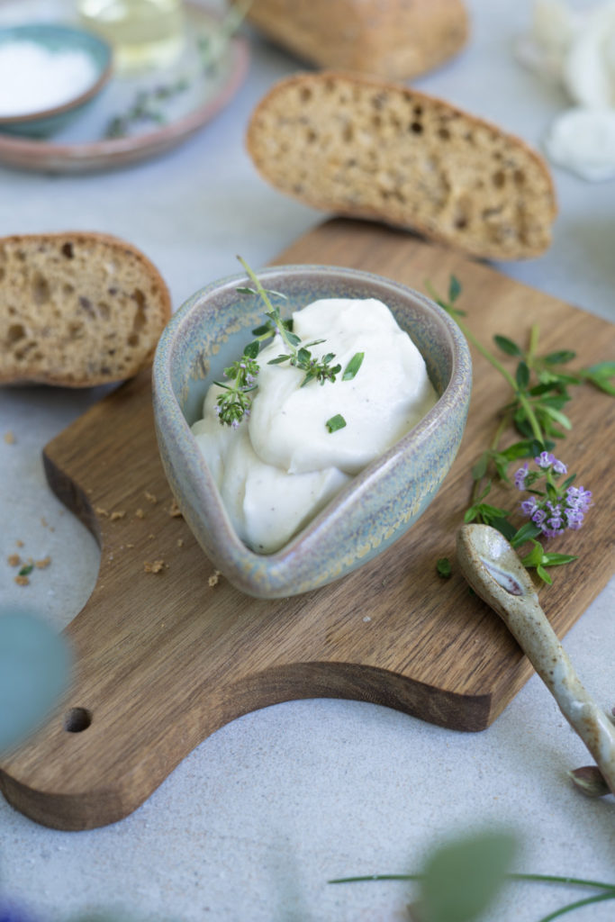 Die Beste Aioli Der Welt Rezept: vegane Aioli aus Aquafaba - www.glutenfreiumdiewelt.de