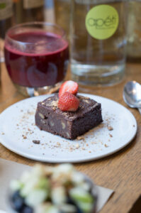 Apeti Paris, glutenfreier veganer Brownie