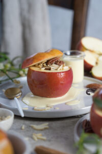 Bratapfel mit Nussfüllung