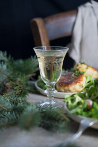 Weißwein passt super dazu!