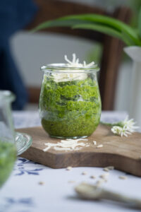 Bärlauch Pesto mit Sonnenblumenkernen