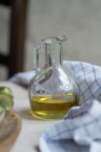 Olivenöl in Karaffe