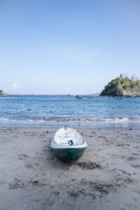 Kanu am Strand - Crystal Bay