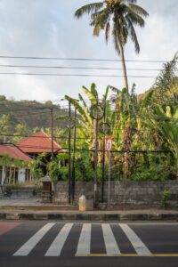 Das Straßenbild in Candidasa