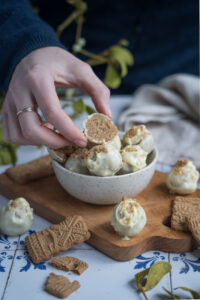 Pralinen aus Spekulatius, glutenfrei