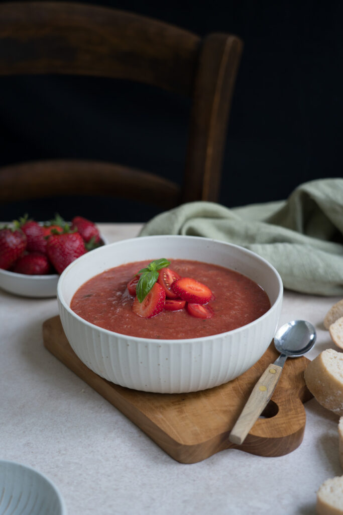 Tomaten-Erdbeer-Suppe, glutenfrei I www. glutenfreiumdiewelt.de