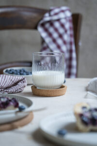 Milch gibt es zu jeder Mahlzeit!