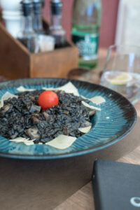 Schwarzes Risotto