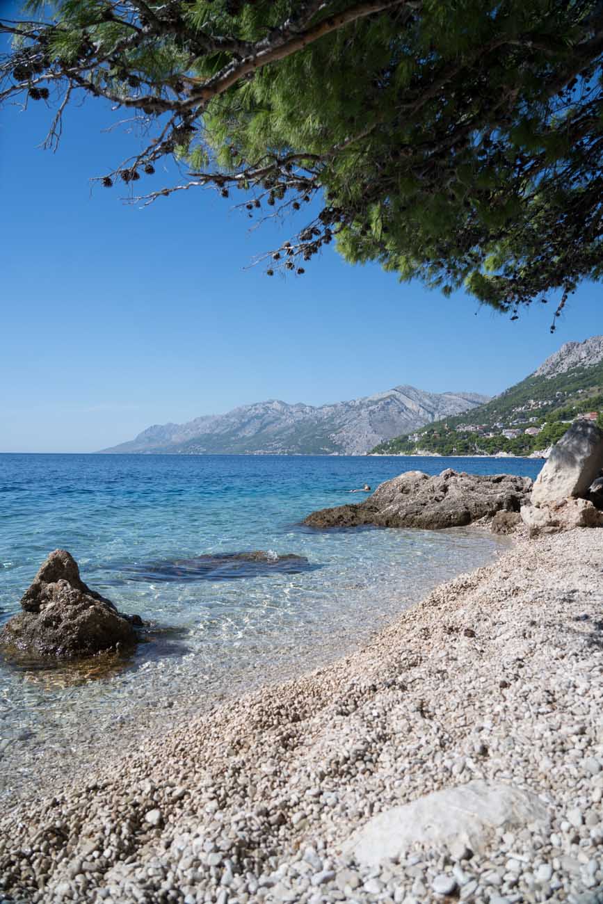 Strand von Brela, Kroatien