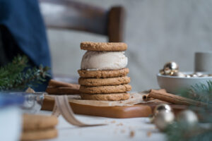 Winterliches Sandwicheis