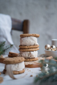 Sandwicheis mit Cookies