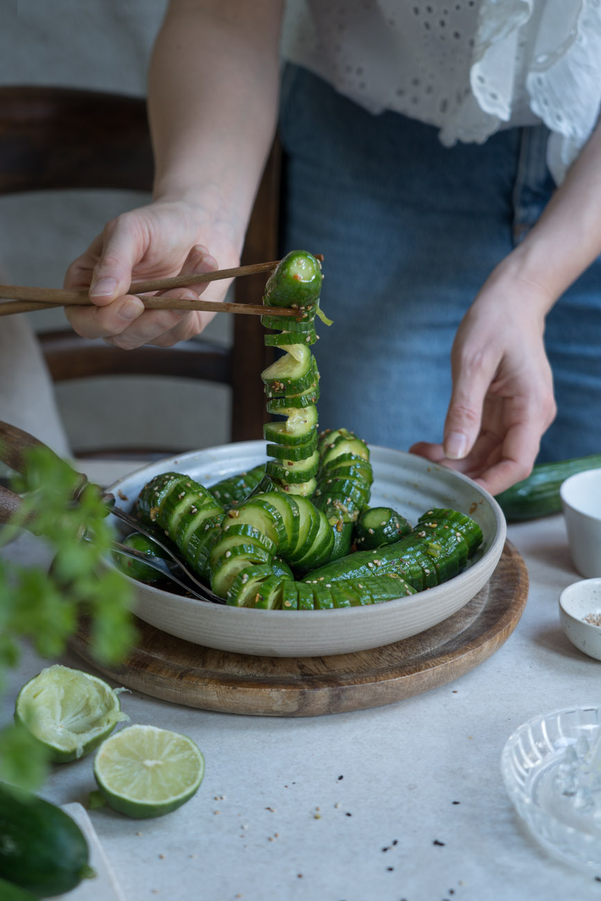 asiatischer Gurkensalat