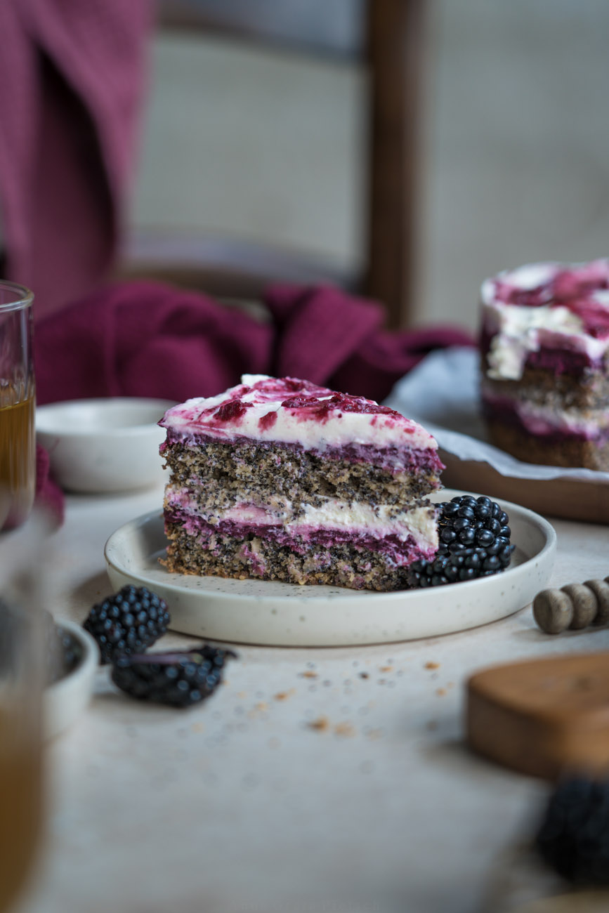 Brombeer-Mohn-Torte