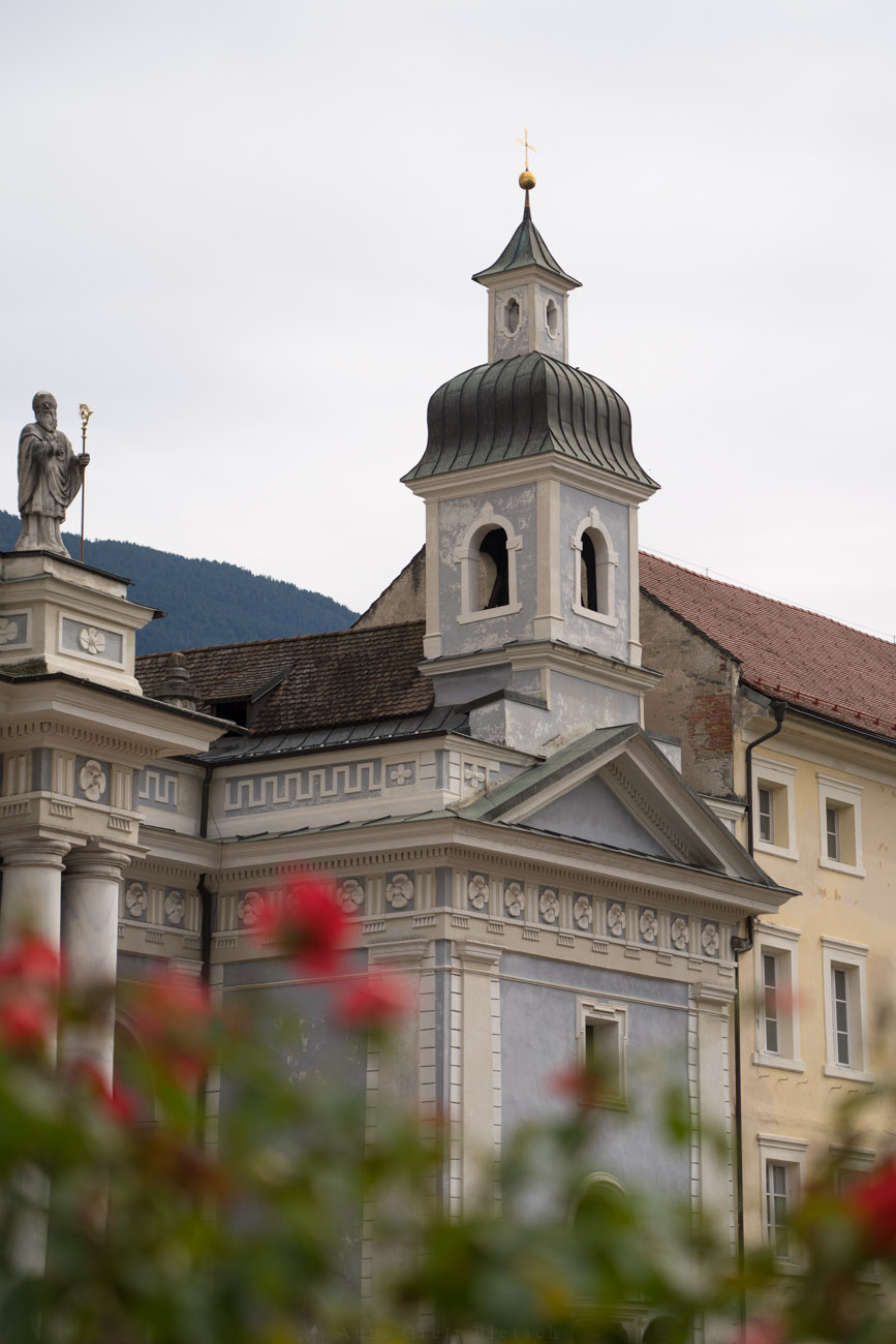Die Außenansicht des Doms von Brixen, Südtirol.