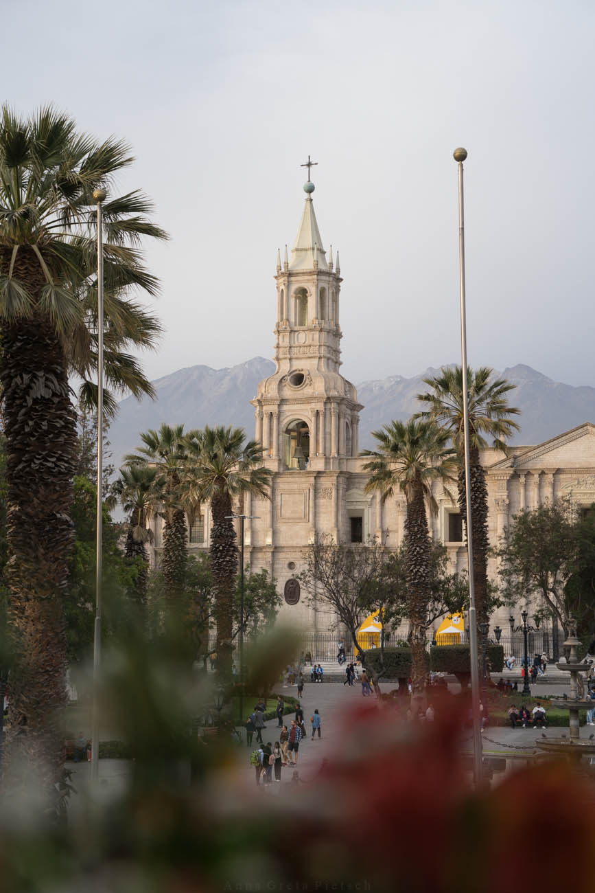 Der Plaza de Armas in Arequipa, Peru